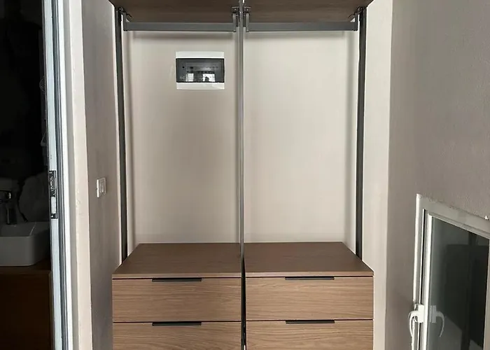 Apartamento Eisel Golem (Tirana)